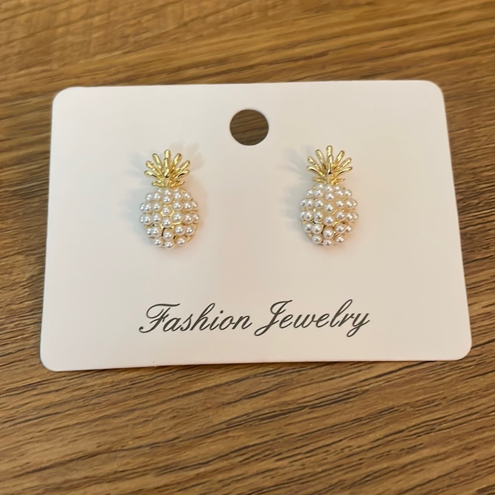 Pineapple earrings